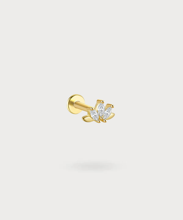 Belkis Tragus-piercing met marquise-zirkonen en stralende bloemvorm