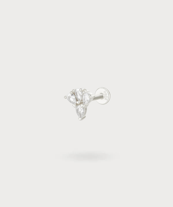 Lisa helix sieraad in zilver met vier schitterende zirconia.