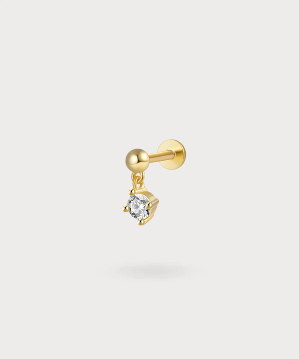 Subtiliteit en stijl met de Arina forward helix piercing