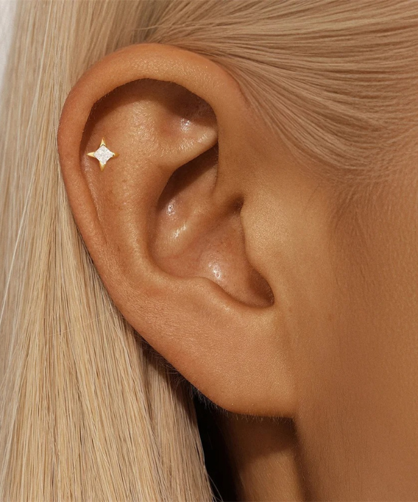 Luxueus en comfortabel: het Carmen Tragus-Piercing voor dagelijks gebruik