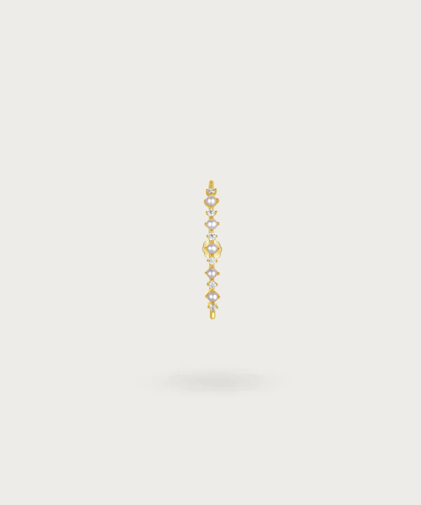 oorpiercing met parels
