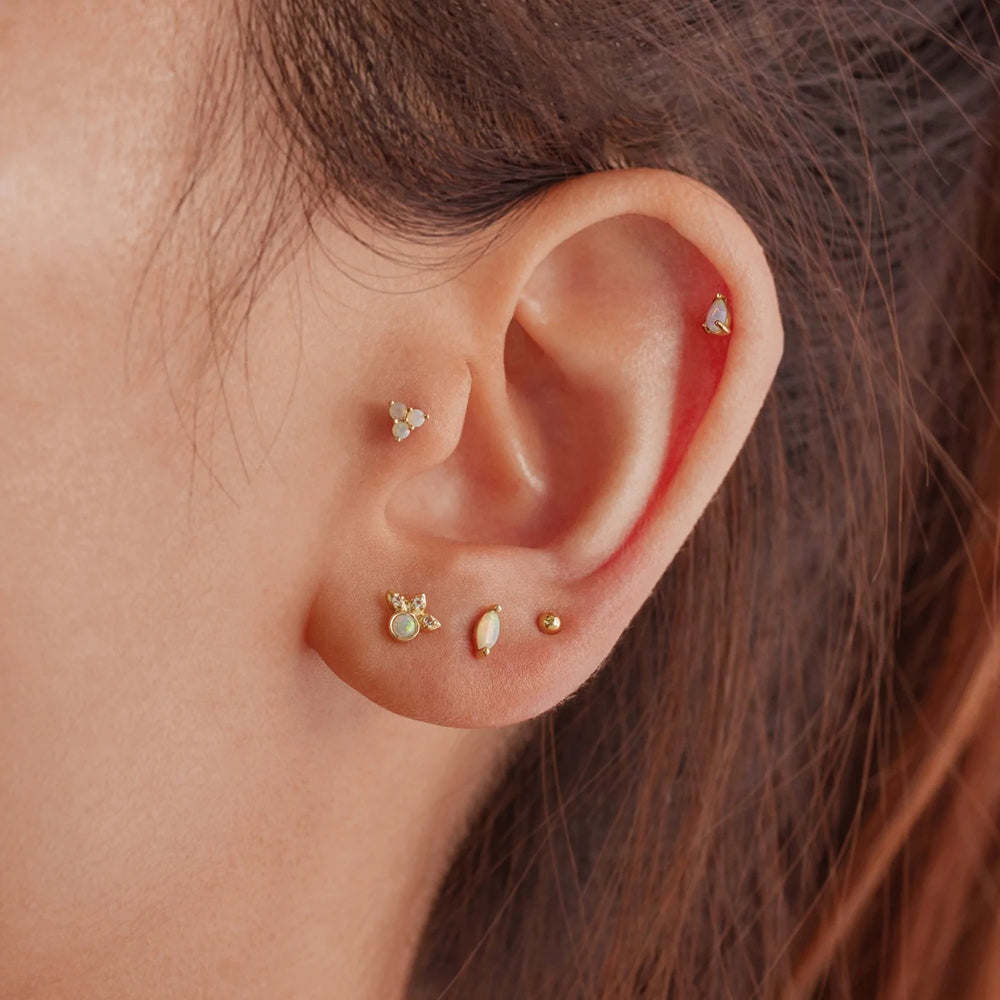 Matiana | Forward Helix Piercing Opaal Steen En Zirkonia – Luna Juwelen