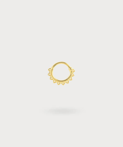 snug ring piercing in oosters goud