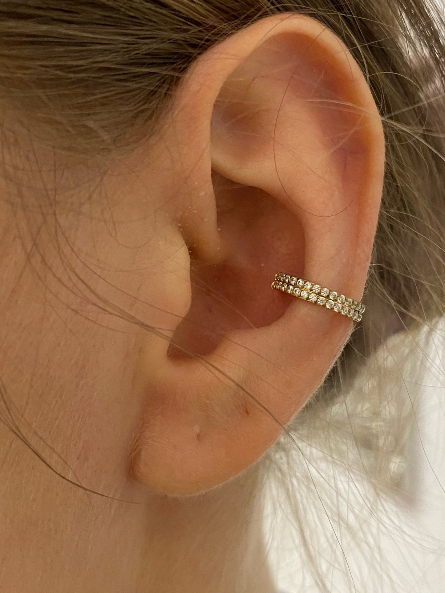 Helix Titaan Piercing verguld vrouw